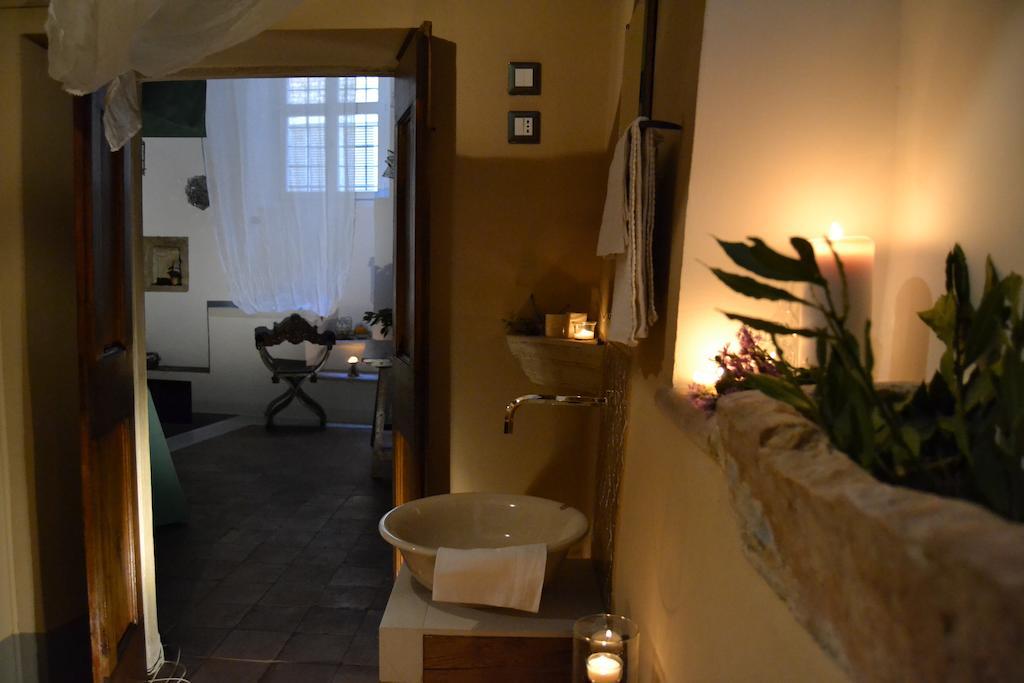 Sanpolo 1544 Antique Room Urbino Chambre photo