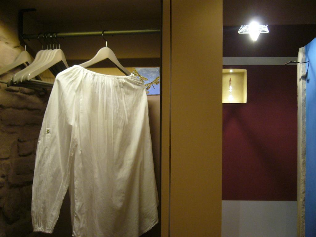 Sanpolo 1544 Antique Room Urbino Chambre photo